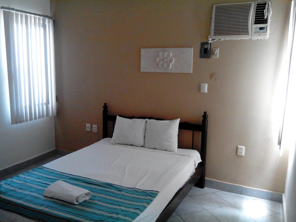 Hotel Y Hostal Casa Risueno Campeche Zimmer foto
